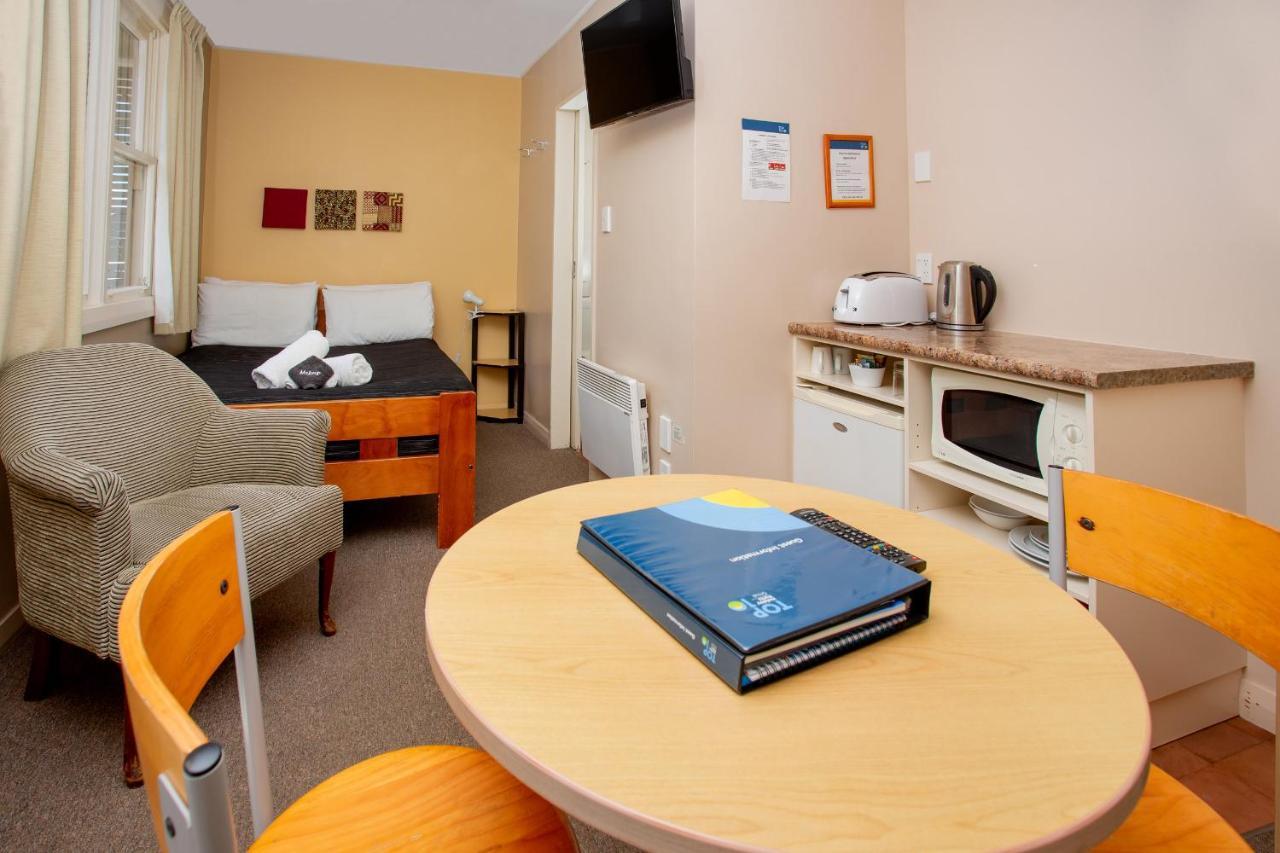 Queenstown Top 10 Holiday Park Экстерьер фото