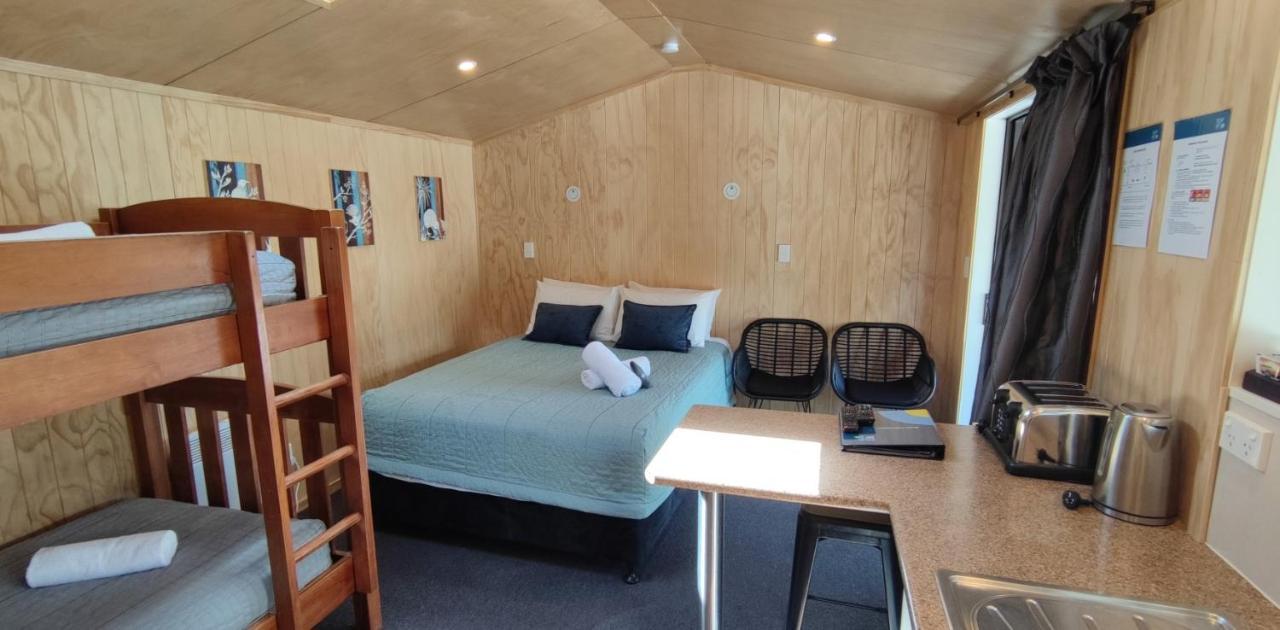 Queenstown Top 10 Holiday Park Экстерьер фото