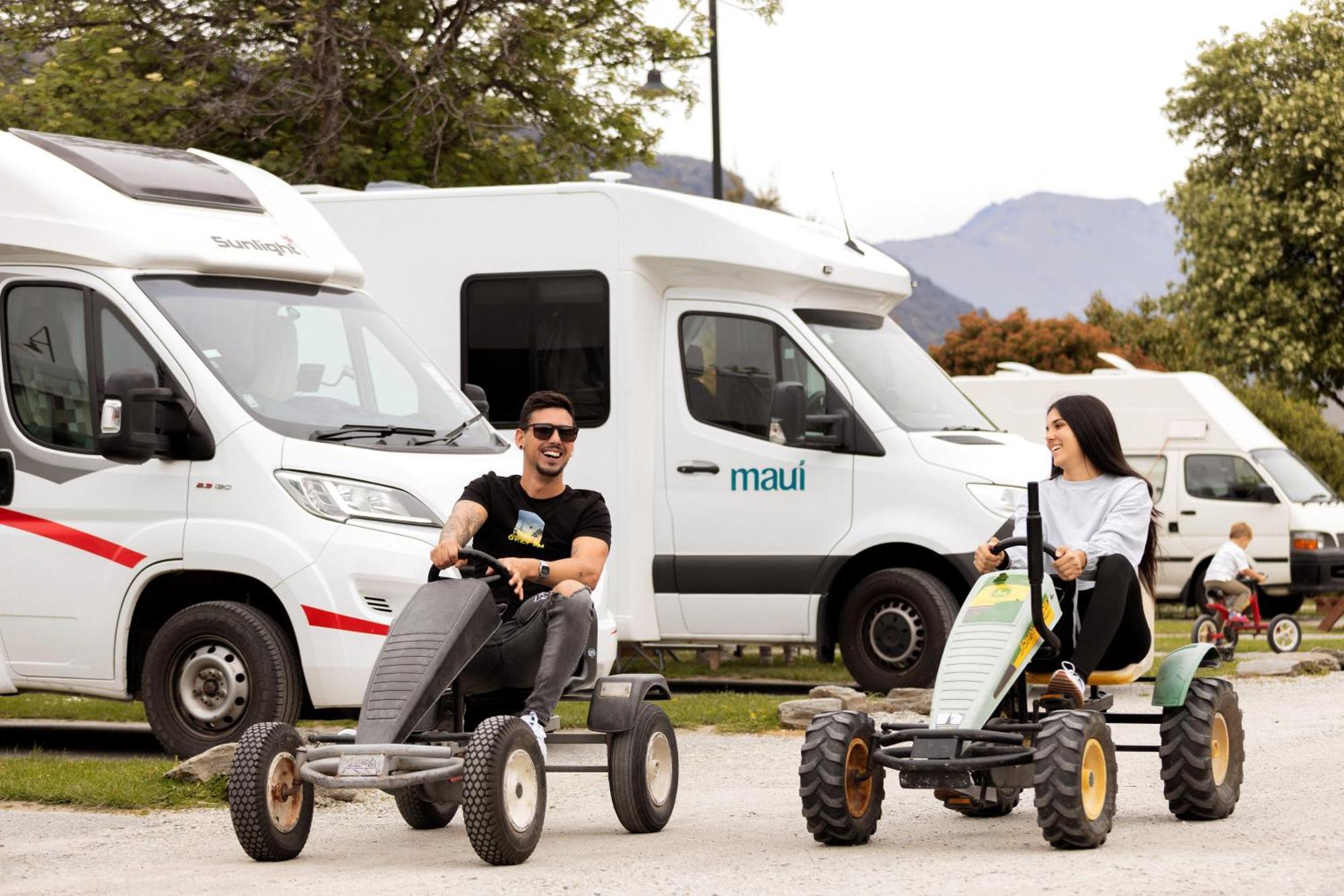 Queenstown Top 10 Holiday Park Экстерьер фото