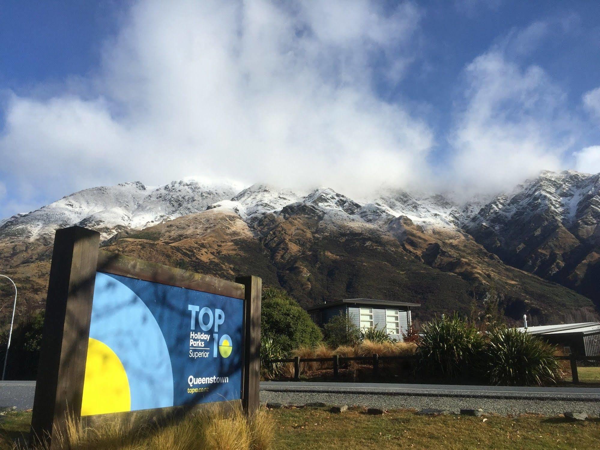 Queenstown Top 10 Holiday Park Экстерьер фото